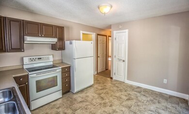 18 Eileen Ln, Enfield, CT 06082 - photo 7