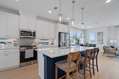 21218 Teal Lovegrass Ln, Cypress, TX 77433 - photo 3