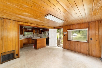 1350 SE 173rd Ct, Silver Springs, FL 34488 - photo 6