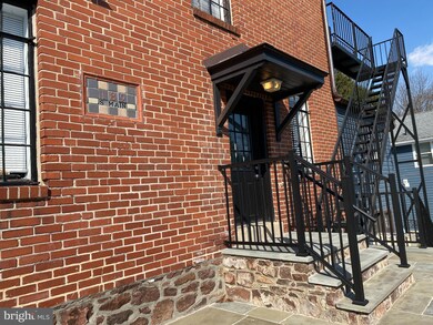 189 S Main St unit 3, Doylestown, PA 18901 - photo 5