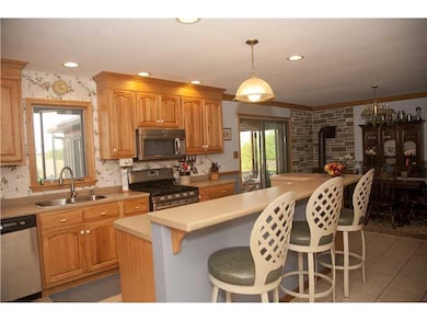 Kitchen. Oak cabinets  Ceramic tile floor