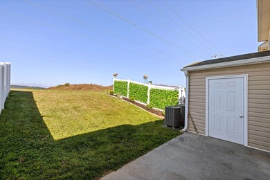 805 Carson Cir, Grottoes, VA 24441 - photo 7