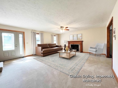 3363 W Sekiu Ct, Bloomington, IN 47404 - photo 2