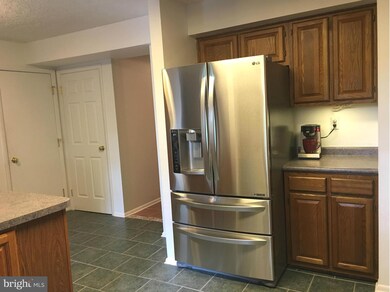 6208 Frontier Ct, Sykesville, MD 21784 - photo 6