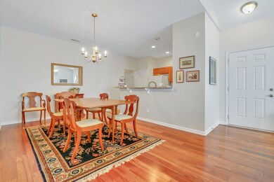 1509 Royal Colony