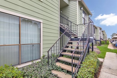 14777 Wunderlich Dr unit 1604, Houston, TX 77069 - photo 2