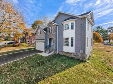 210 Corliss Ave, Phillipsburg, NJ 08865 - photo 4