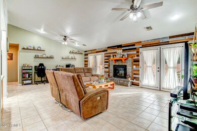 Living Room (2)