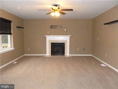 7202 Scenic View Dr, Macungie, PA 18062 - photo 3