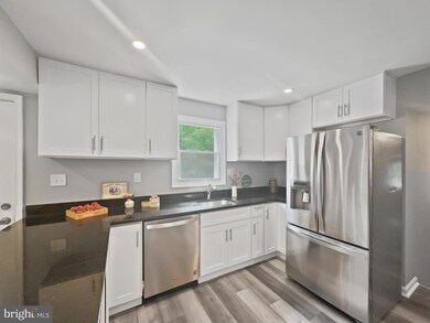 11236 Mccubbin Ave, Upper Falls, MD 21156 - photo 7