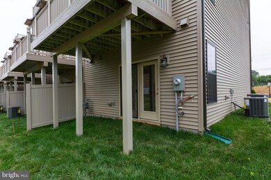 3707 Ambrose Hills Rd, Falls Church, VA 22041 - photo 3