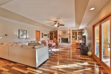 632 N Oriole Ave, Griffith, IN 46319 - photo 3