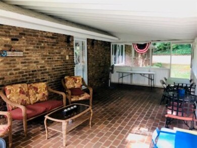 1555 Doyal Dr, Morristown, TN 37814 - photo 3