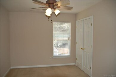 Upstairs middle bedroom