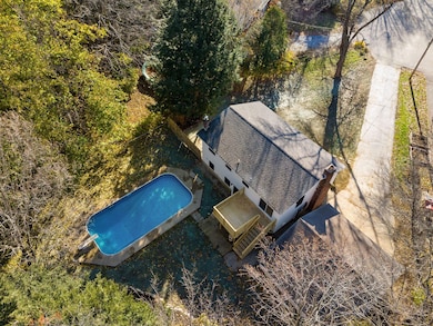 21 Hilltop Cir, Yarmouth, ME 04096 - photo 2