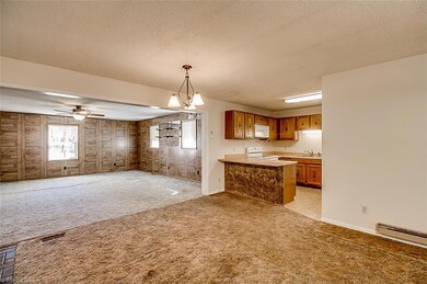 Den/Kitchen/Living Room