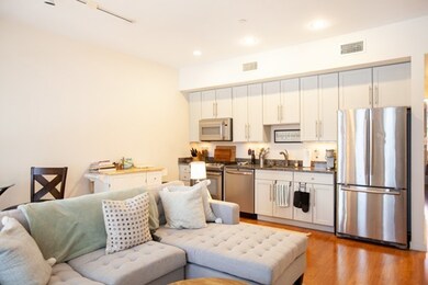 59 Cooper St unit 4B, Boston, MA 02113 - photo 4