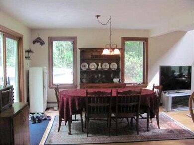 1260 Franklin Rd, Fitchburg, MA 01420 - photo 5