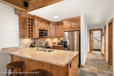 07-610sWestEndStD206_250908009