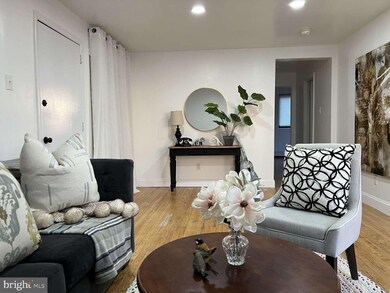 100 E Glenolden Ave unit C2, Glenolden, PA 19036 - photo 3