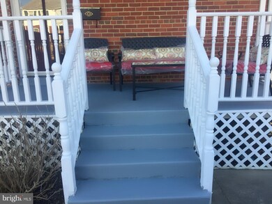 2251 Sweetbriar Dr, Alexandria, VA 22307 - photo 3