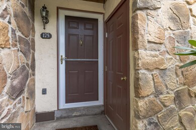 175 Valley Stream Cir, Chesterbrook, PA 19087 - photo 4