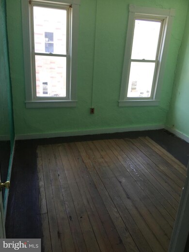 1327 Sargeant St, Baltimore, MD 21223 - photo 7