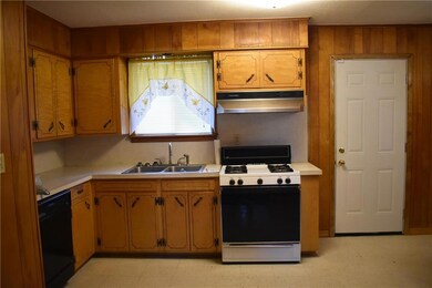 Gas Stove and Dishwasher remain