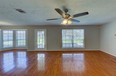 16218 Hickory Point Rd, Houston, TX 77095 - photo 7