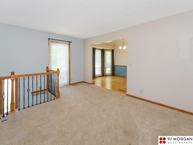 16911 N Cir, Omaha, NE 68135 - photo 3