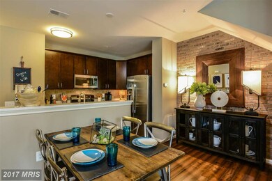 43503 Town Gate Square, Chantilly, VA 20152 - photo 3