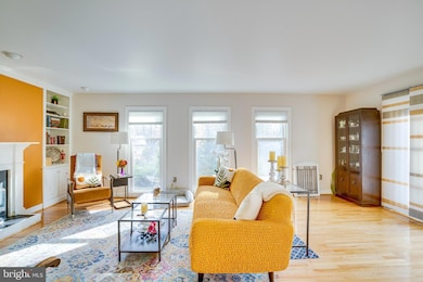 1640 Wainwright Dr, Reston, VA 20190 - photo 5