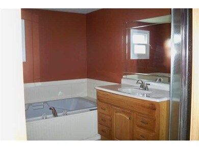 Master Bath/Spa. Truly a large bathroom.....Featur