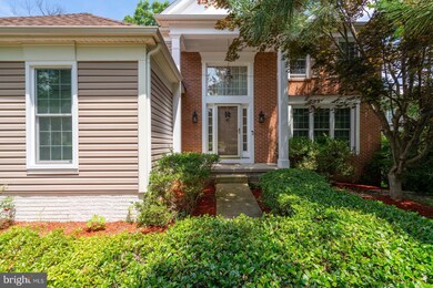 2850 Chevoit Hill Ct, Woodbridge, VA 22191 - photo 2