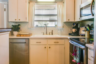 37 E Bradley St. Miramar (5 of 16)