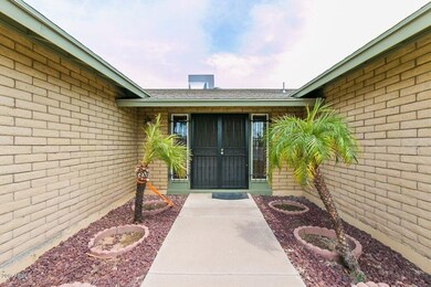 Torrey Pines entrance to home