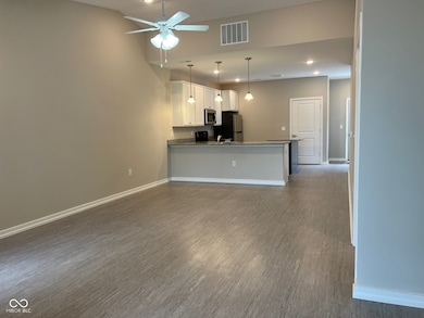 106 Cypress Dr, Franklin, IN 46131 - photo 3