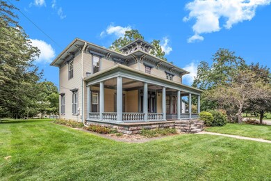 337 N Kalamazoo Ave, Marshall, MI 49068 - photo 2