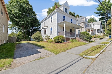 51 Linden St, Newton Upper Falls, MA 02464 - photo 2