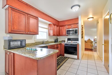 010_Kitchen