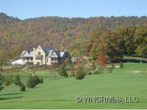 Cliffs at Walnut Cove Clubhous