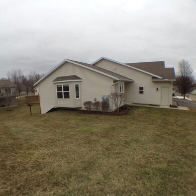 2661 Rolling Ridge Ln NW unit 42, Grand Rapids, MI 49534 - photo 2
