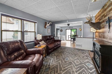 539 E Main St, Waupun, WI 53963 - photo 7