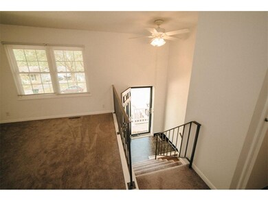 3525 Dunham Dr SW, Cedar Rapids, IA 52404 - photo 6