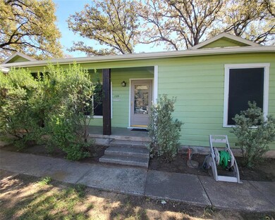 1104 Glenda Dr, Bedford, TX 76022 - photo 4