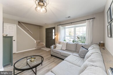 405 Snowflake Cir, Norristown, PA 19403 - photo 3