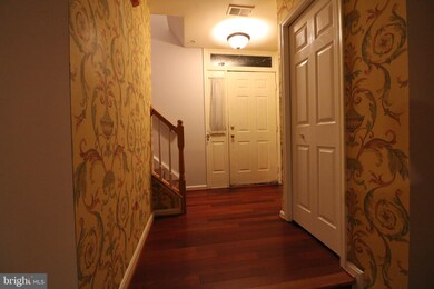 20415 Cool Fern Square, Ashburn, VA 20147 - photo 4