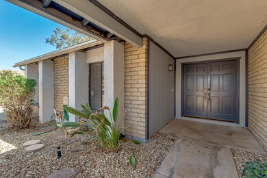 939 W Posada Ave, Mesa, AZ 85210 - photo 4