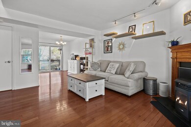 12 Old Mill Ln, Southampton, PA 18966 - photo 3