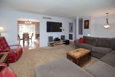 5775 Castleton-105